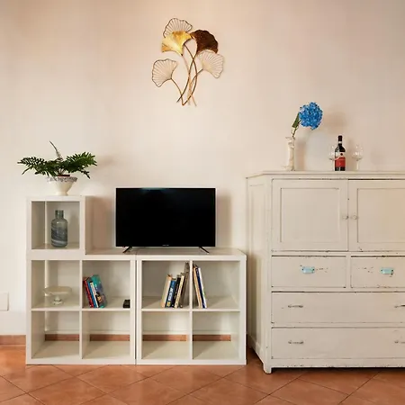 Keys Of Italy - Vigna 1 Anastasia - One Bedroom In Center Apartment